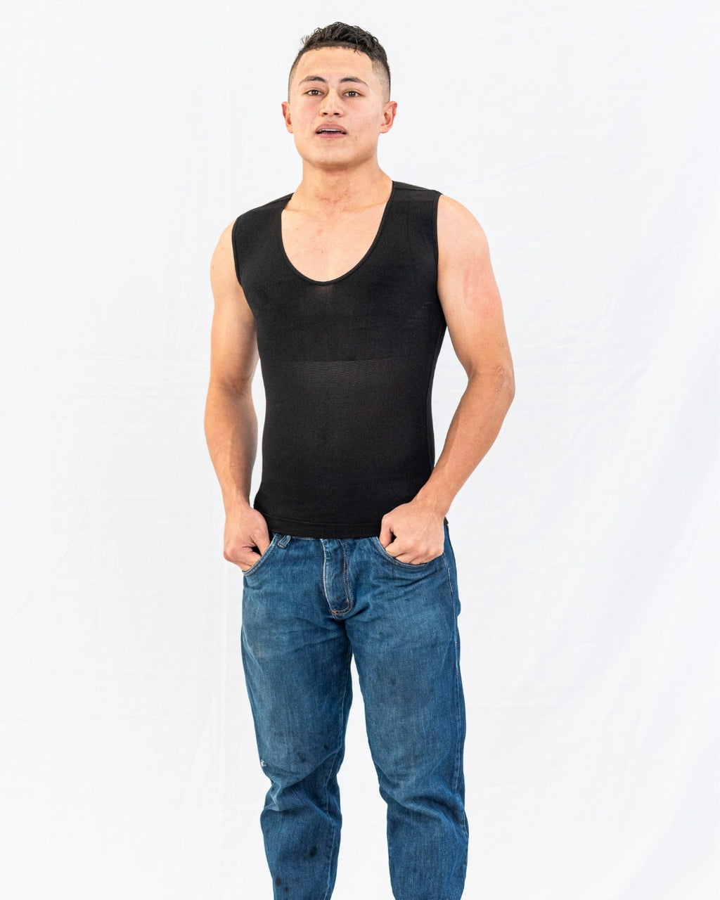 Camisilla moldeadora masculina