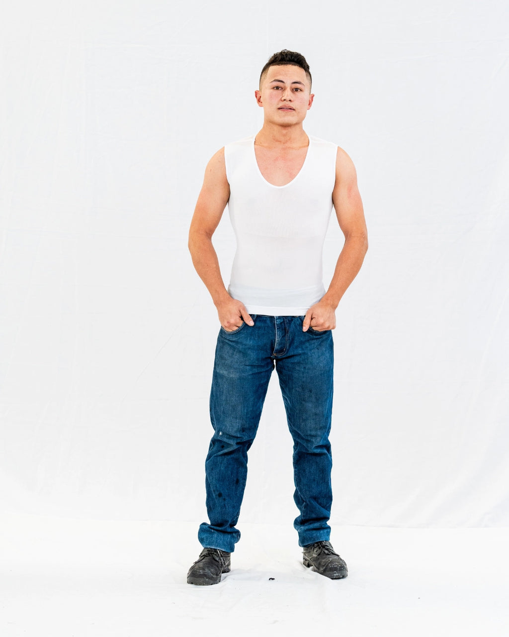 Camisilla moldeadora masculina