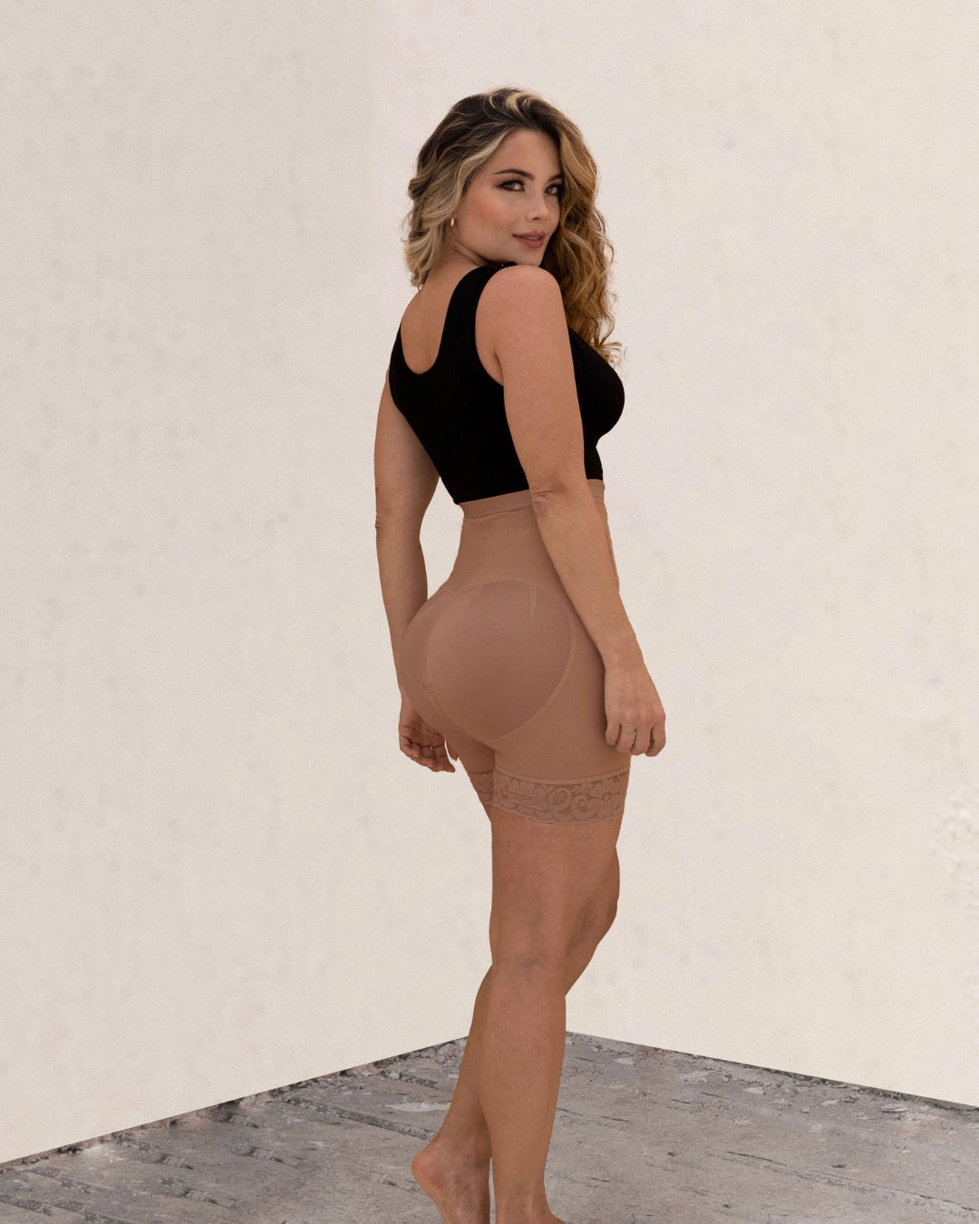 Short Broche Tiro Alto – Compresión Alta